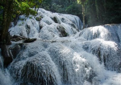 Air Terjun Saluopa